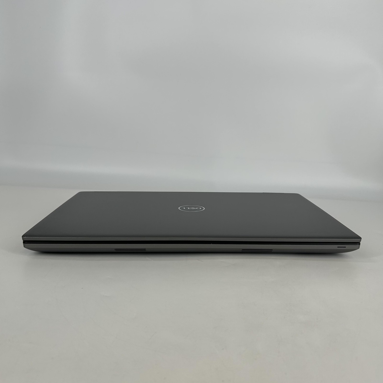 Dell Precision 7780 17.3 FHD 2.2 GHz i9-13950HX 64GB 1TB SSD RTX 5000 Ada