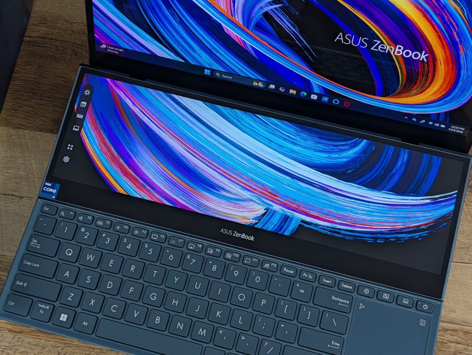 ASUS Zenbook DUO 15.6 – i9 12900H – RTX 4050 – 1TB – 32GB