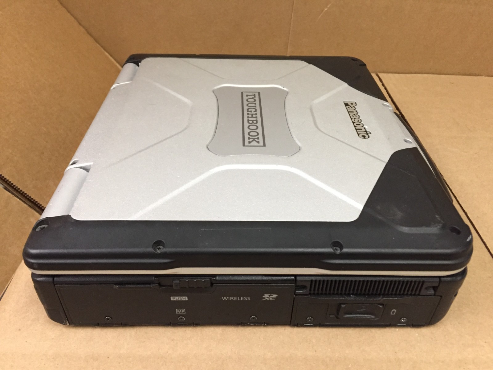 Panasonic Toughbook CF-31 MK5 i5-5300U 8GB RAM 256GB SSD Touch GPS DVDRW w/AC