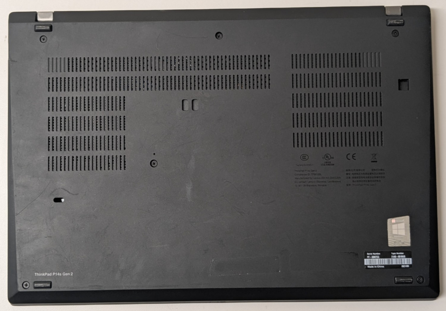 Lenovo ThinkPad P14s Gen 2 14″ AMD Ryzen 7 5850U 32GB 512GB SSD W11P PF38M7CG
