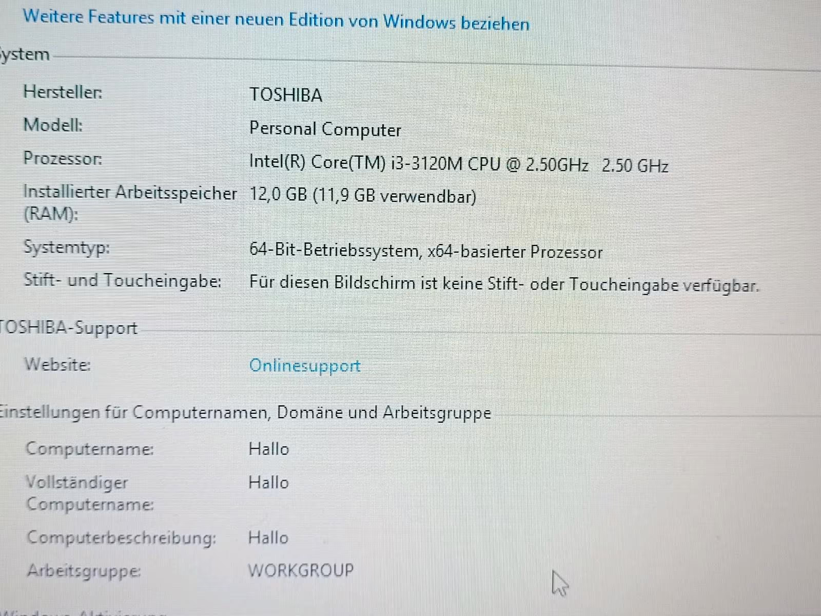 Toshiba Satellite S70 Notebook Laptop PC 2.5 GHz i3 Windows