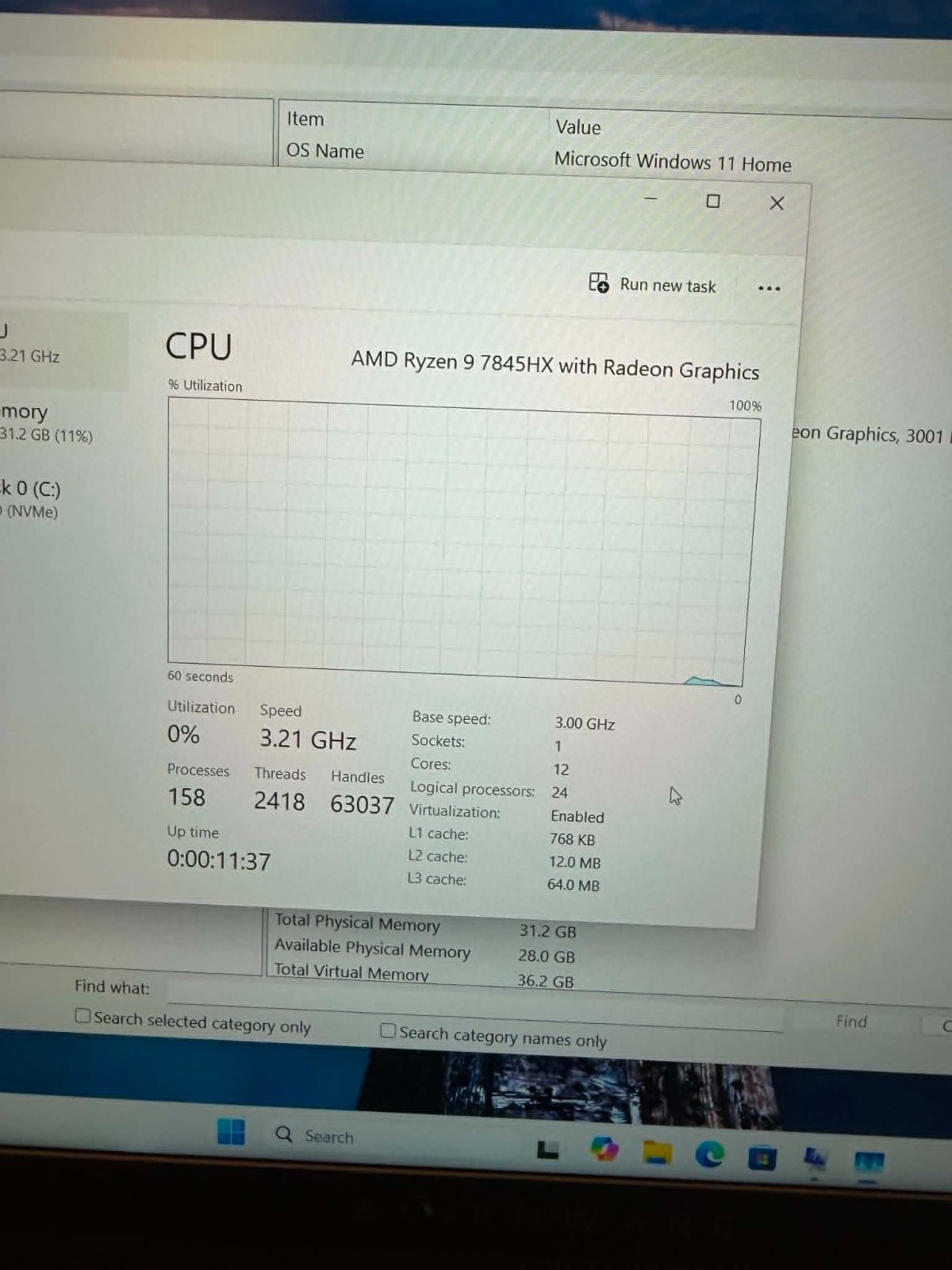 Alienware m18 R1 AMD (Service Tag KJR53JM) Ryzen 9 7845HX, RTX 4070, 32GB RAM