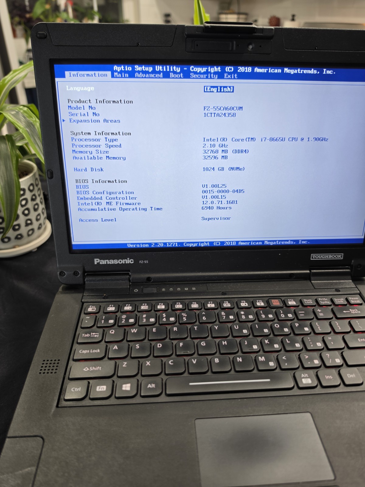 Panasonic FZ-55 Toughbook i7 32GB 1TB AMD GPU WX4150 4G LTE (Low Hours)
