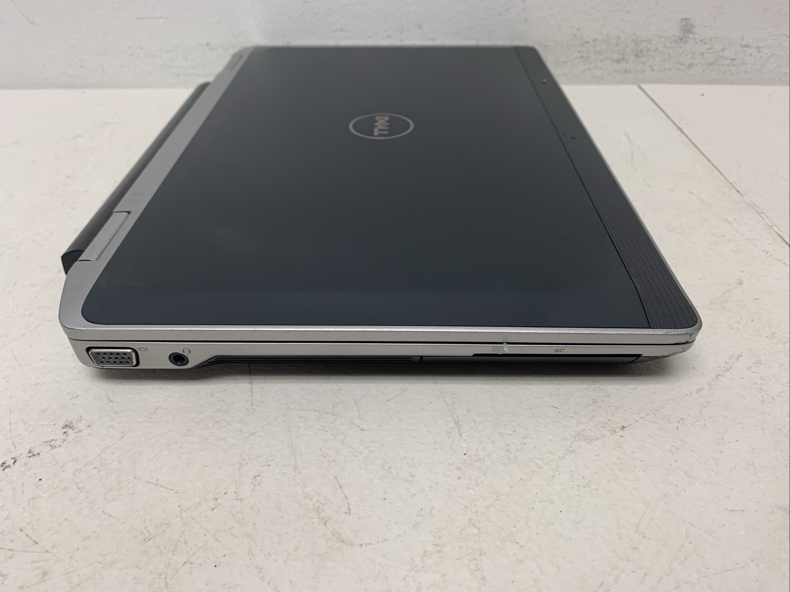 Dell Latitude E6320 Laptop i5-2520M, 4GB Ram,128gb SSD Wind 10 Pro Read Descript