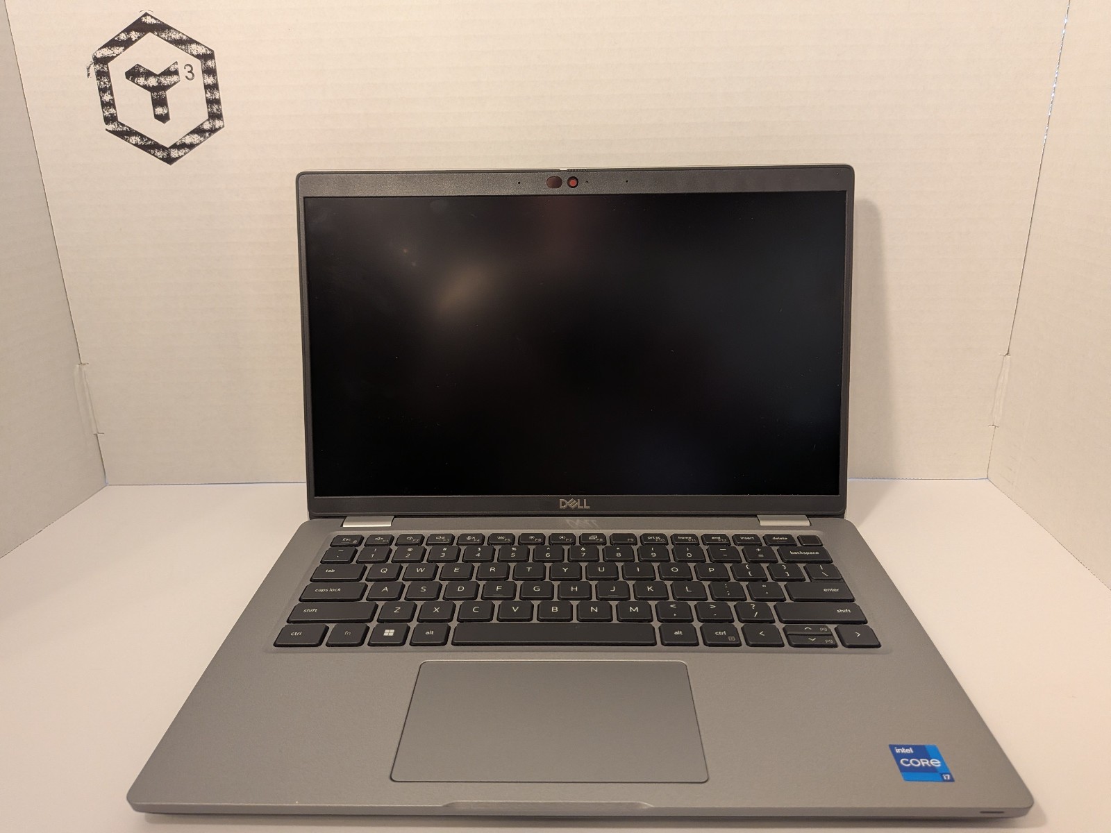 Dell Latitude 5430 | Linux Mint 22.3 | 12th Gen 10 Cor i7 | 16GB RAM | 512GB SSD