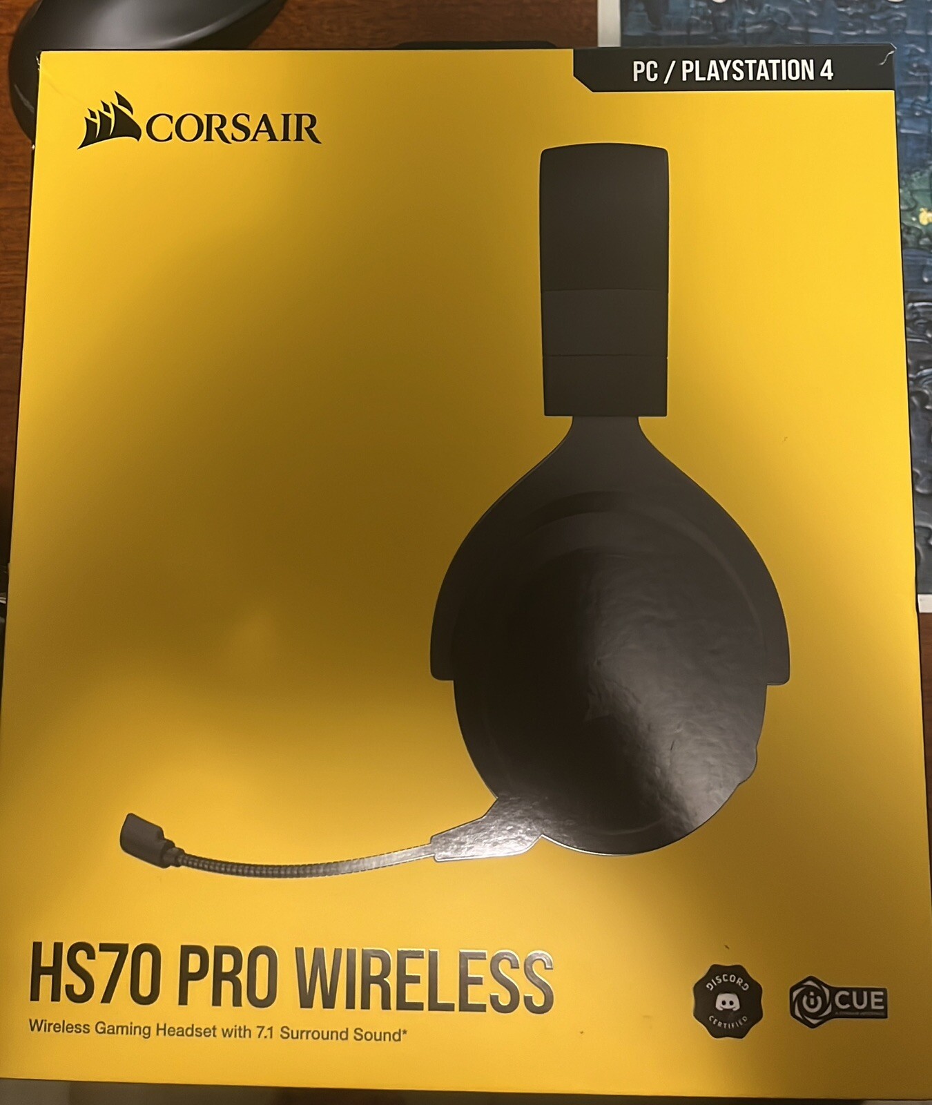 MSI GF66 11UC 087IT Computer – CORSAIR HS70PRO Headphones – MSI GC30 V2 Controller