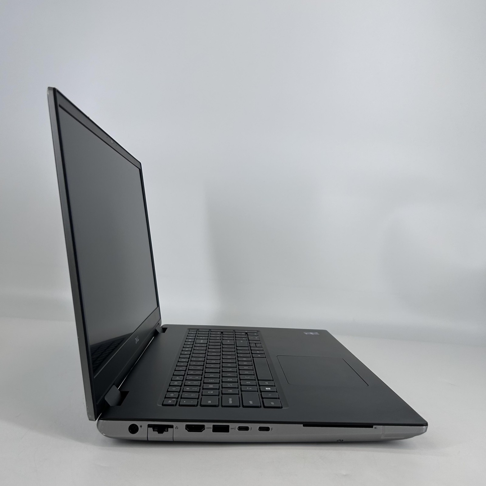 Dell Precision 7770 17.3 FHD 2.3 GHz i9-12950HX 32GB 512GB SSD NVIDIA RTX A5500