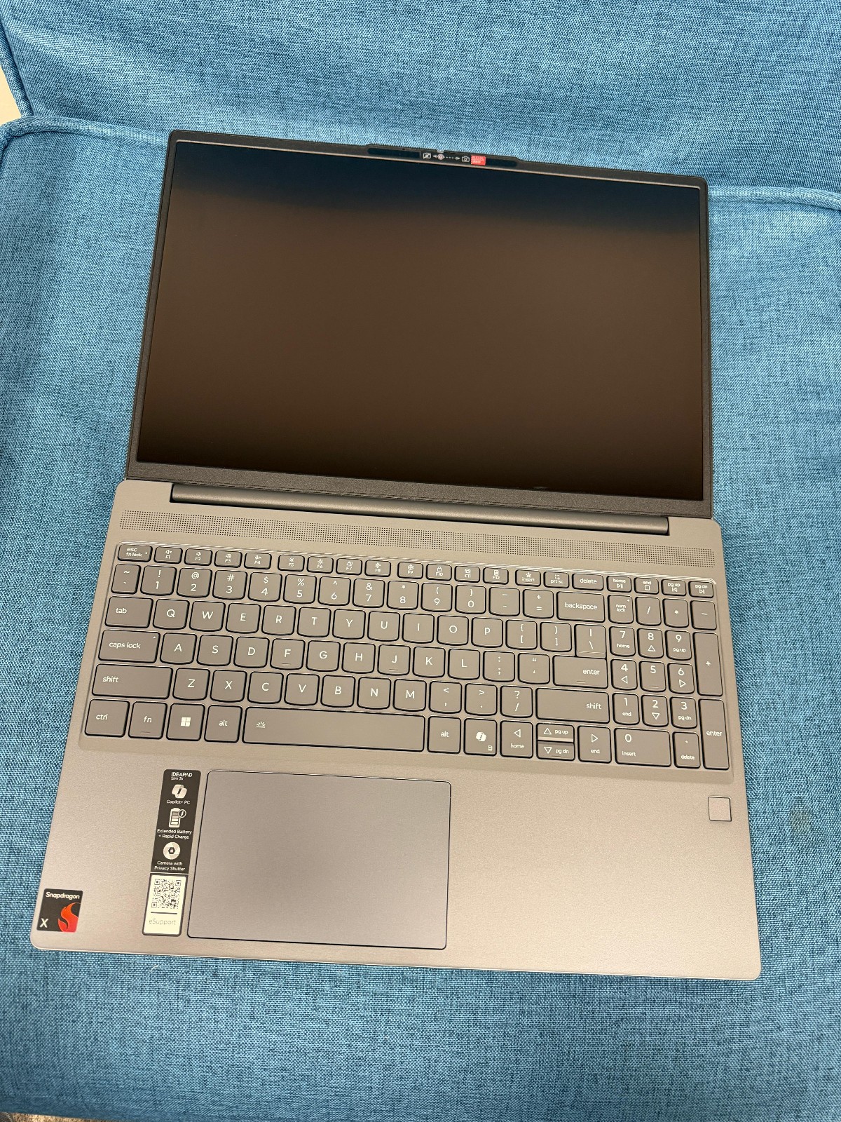 LENOVO IDEAPAD SLIM 3X 15.3″ Touchscreen Laptop Snapdragon X 16GB RAM 1TB SSD