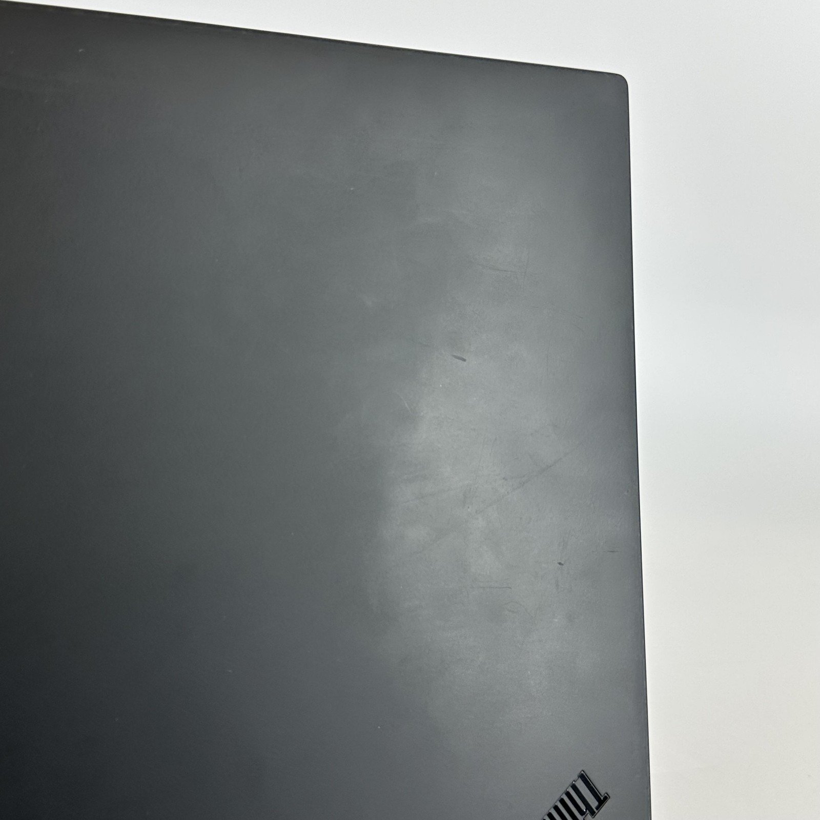 Lenovo ThinkPad P1 Gen 5 16 FHD+ 2.3 GHz i7-12700H 32GB 1TB SSD RTX A2000 Good