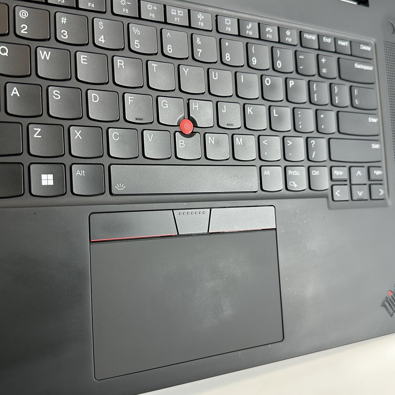 Lenovo ThinkPad P1 Gen 5 16 FHD+ 2.3 GHz i7-12700H 32GB 1TB SSD RTX A2000 Good