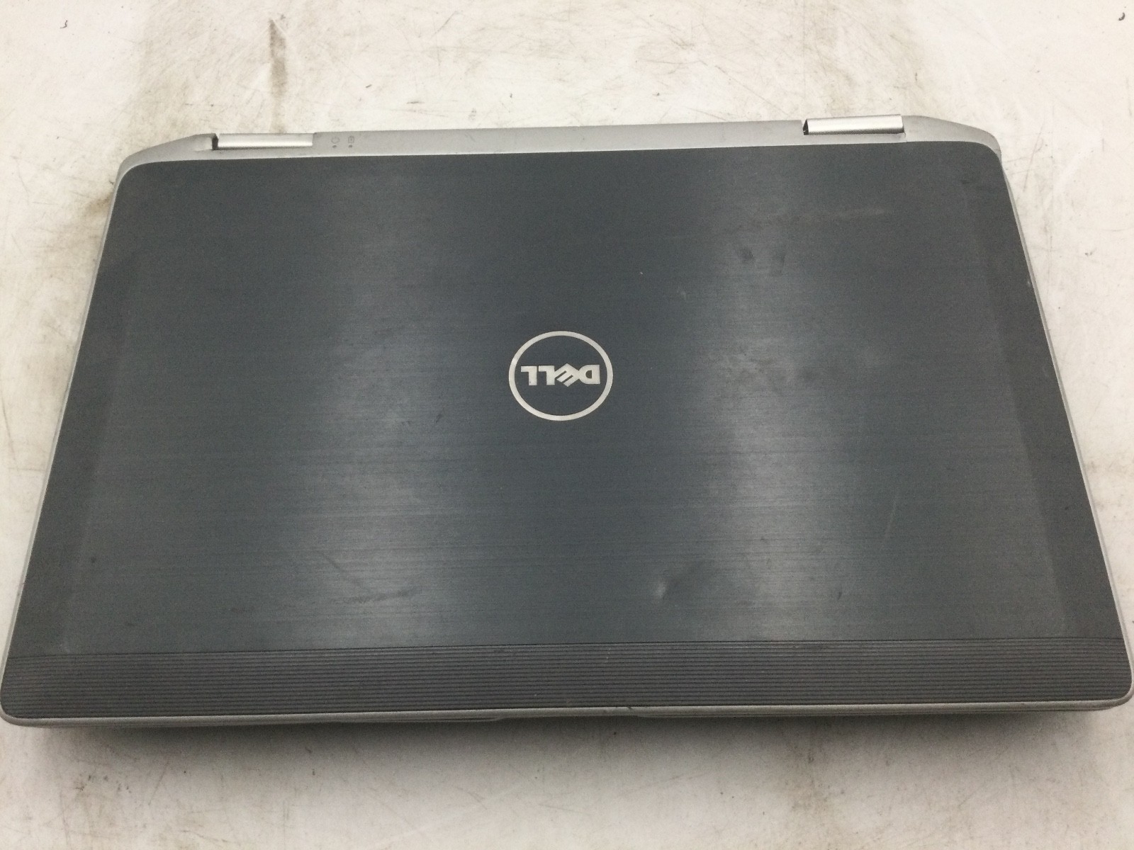 DELL LATITUDE E6320 – FOR PARTS / NO POWER – INTEL I5 – NO RAM -READ DESC – BB