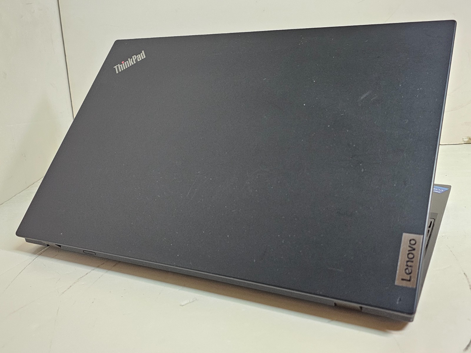 Lenovo ThinkPad T15p Laptop – 2.3 GHz i7-11800H 16GB 1TB SSD GTX 1650 15.6″ SP1