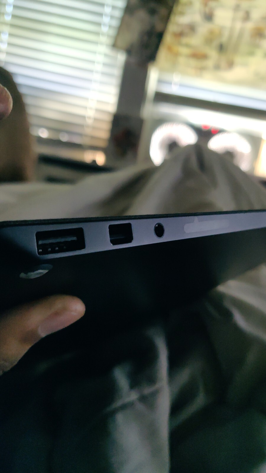 Microsoft Surface Laptop 2 i7 16GB 512GB SSD Windows 10 13.5″ – Black