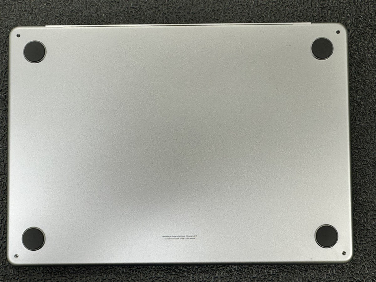Apple MacBook Air 2024 M3 Chip, 13-inch, 8GB RAM, 512GB SSD, Space G (PD1124576)