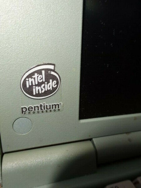 Rare! Siemens Nixdorf Scenic Mobile 500 Notebook Laptop + Docking Vintage Retro