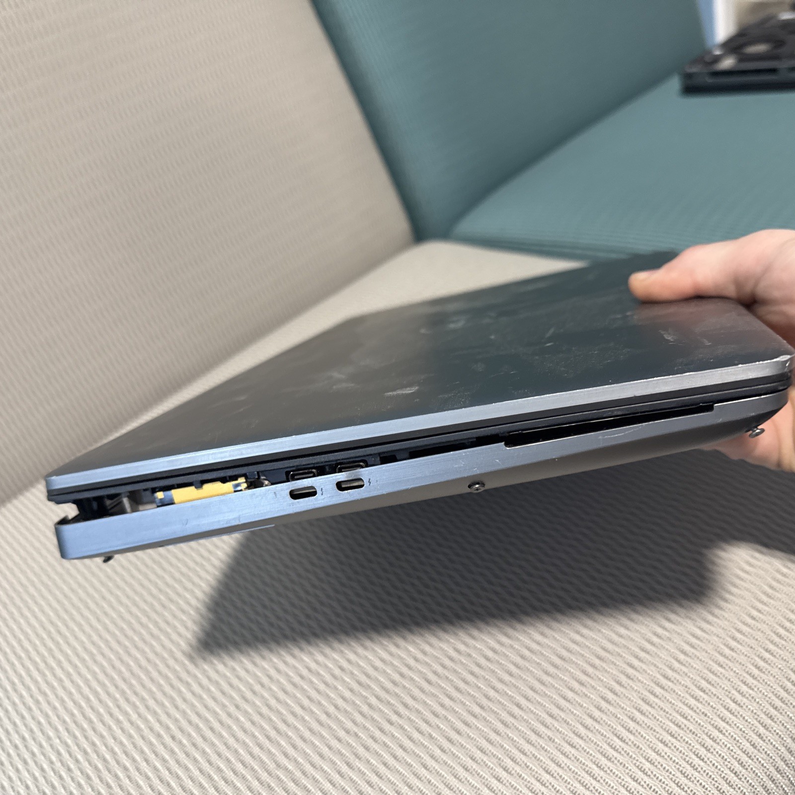 Dell Precision 7550 | i7-10875H | 16GB RAM | NO SSD RTX 3000 *DEAD*
