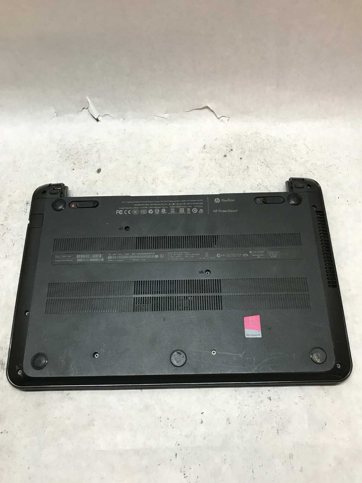 HP Pavilion TS Sleekbook 14 Intel Celeron 877 1.4GHz 4GB RAM NO HDD NO OS – -DW