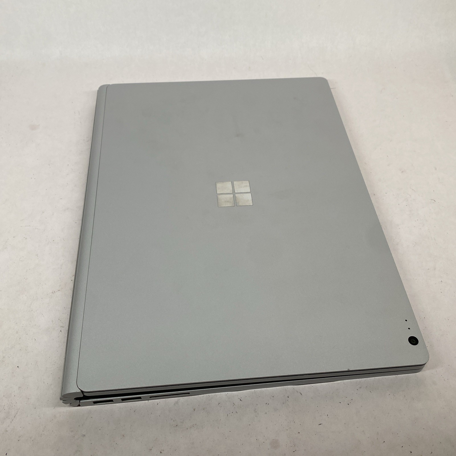 Microsoft Surface Book 2 1832 i5-7300U 2.6GHZ 8GB 128GB SSD Silver