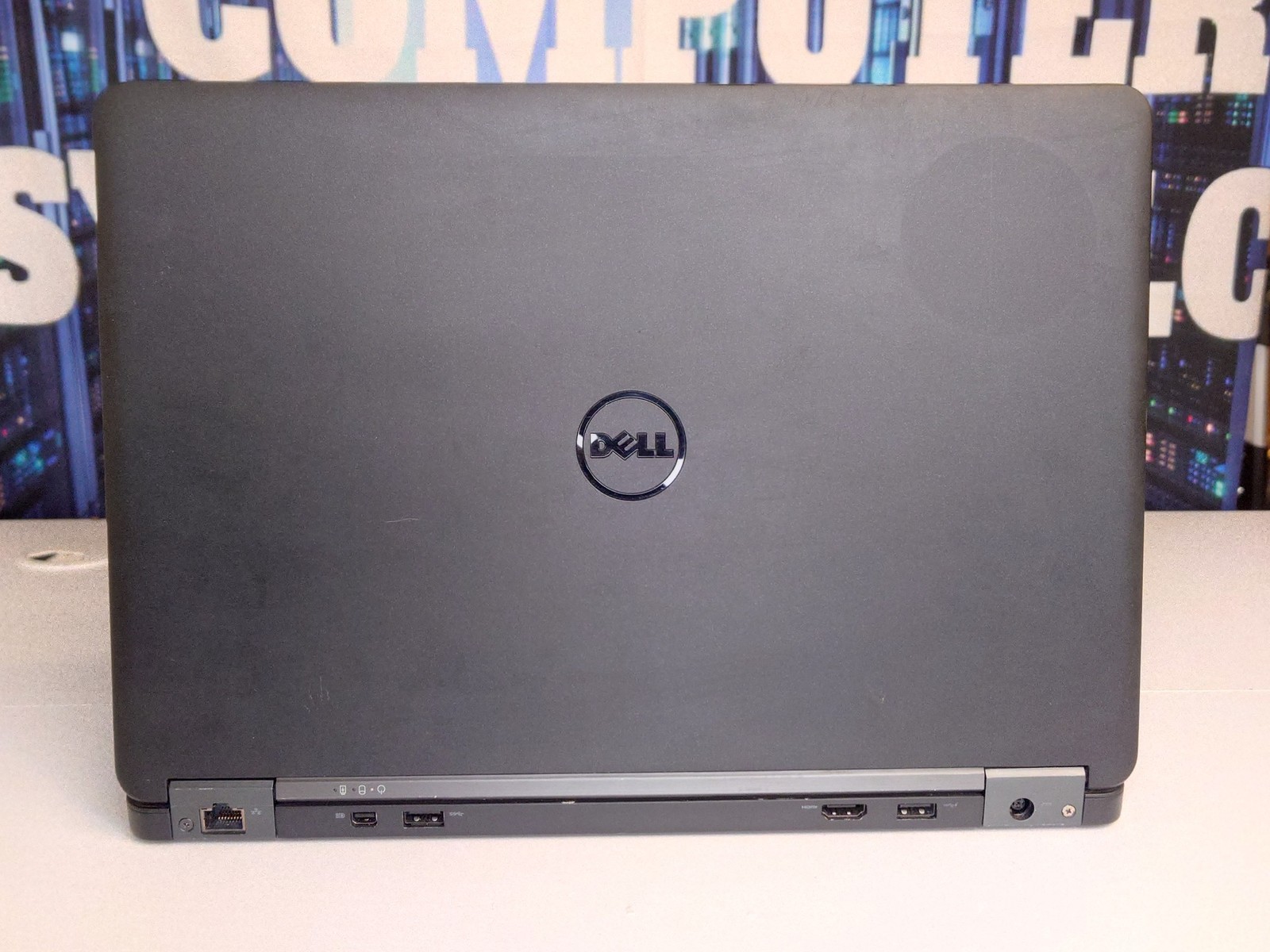 Dell Latitude E7450 14″ 256GB SSD, Intel Core i5-5300U, 2.30GHz 8GB Laptop-Black