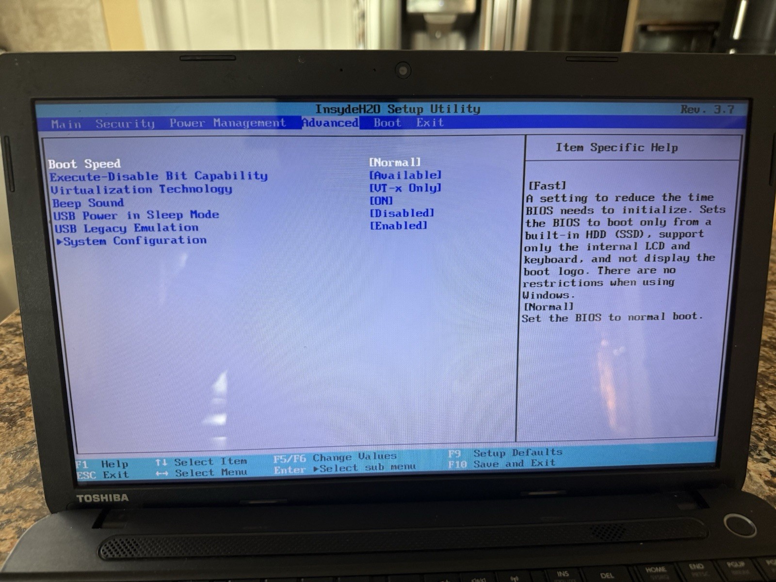 Toshiba Satellite C50-A Intel Celeron 1005M 1.90GHz 4GB RAM 500GB HDD (No OS)