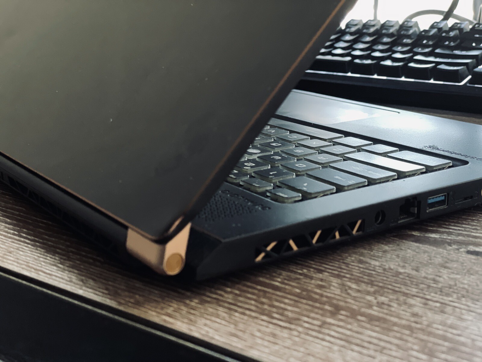 MSI GS75 STEALTH Gaming Laptop PC 17.3″ 144Hz 16GB RAM 1.5TB SSD RTX 2070