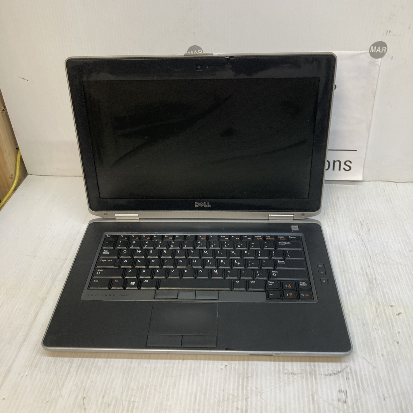 Dell Latitude E6430 i5-3320M 2.60GHz no RAM No HDD NO OS Boot to BIOS