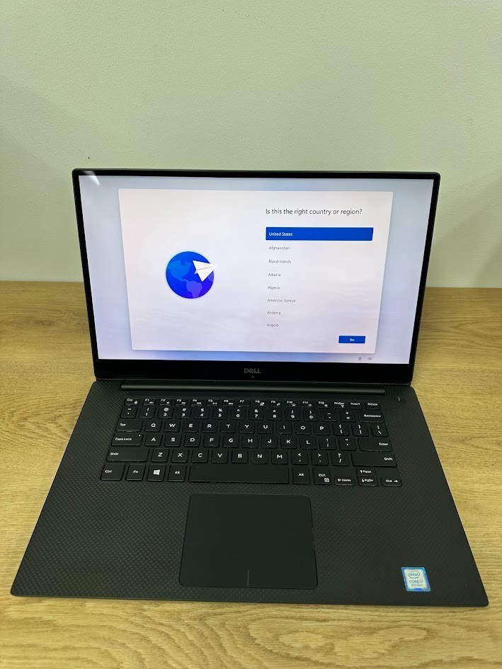 Dell Precision 5530 Core i7- 8850H, 32GB, NVIDIA Quadro P1000, 512GB SSD1, 2018