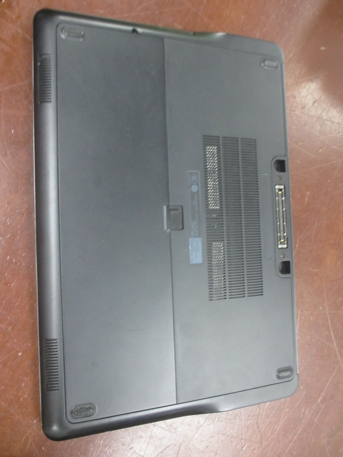 Dell Latitude E7240 I5-4310U 2.00GHz 8GB Web-Cam Laptop [NO AC/OS/HDD] **@@**