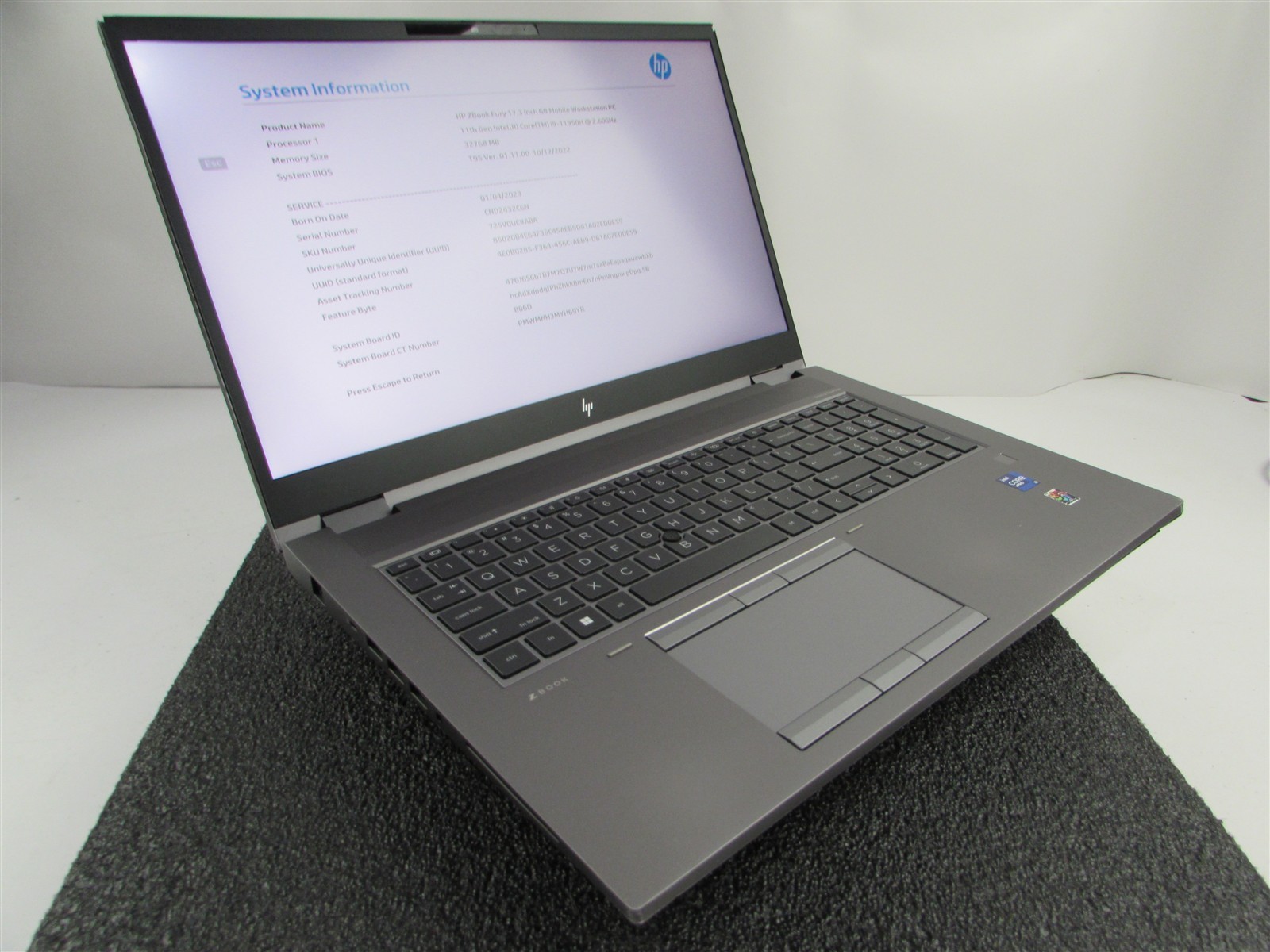 HP ZBOOK FURY 17 (G8) CORE I9-11950H 1TB SSD 32GB RAM NVIDIA RTX A5000 NO O.S