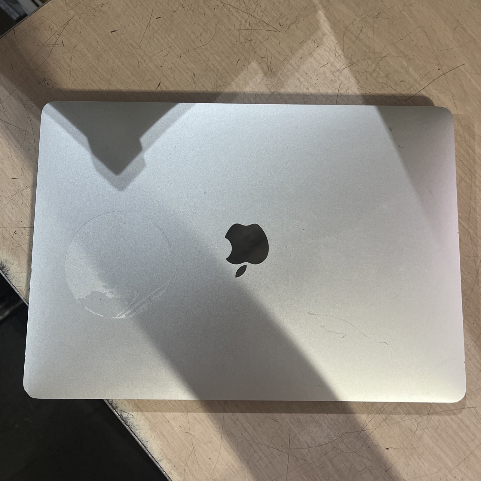 APPLE MACBOOK AIR 13″ SCISSOR, 2020 CORE I3-1000NG4 1.1GHZ 8GB RAM 256SSD