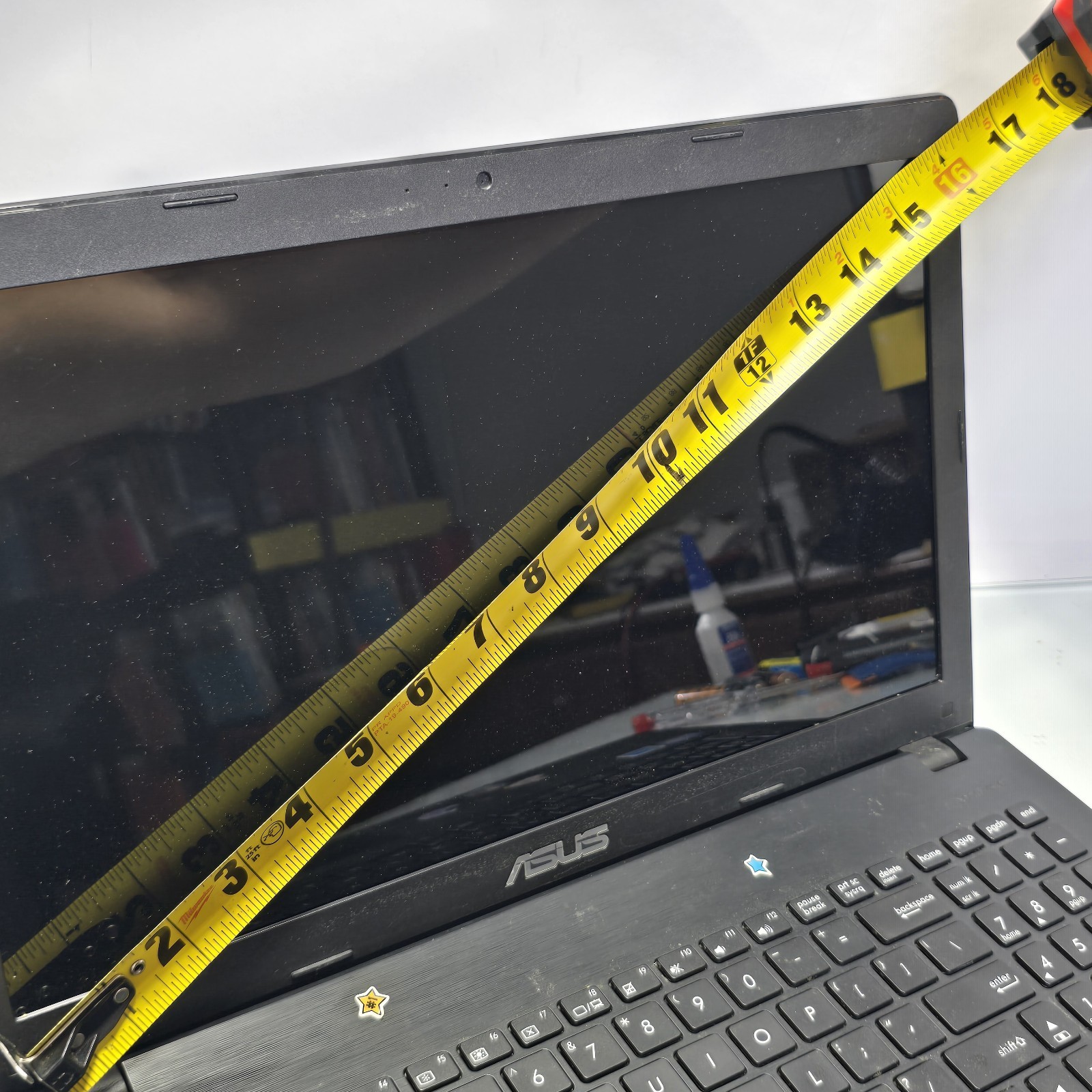 ASUS D550C Laptop Parts Repair Motherboard Screen Only No RAM HDD Drive