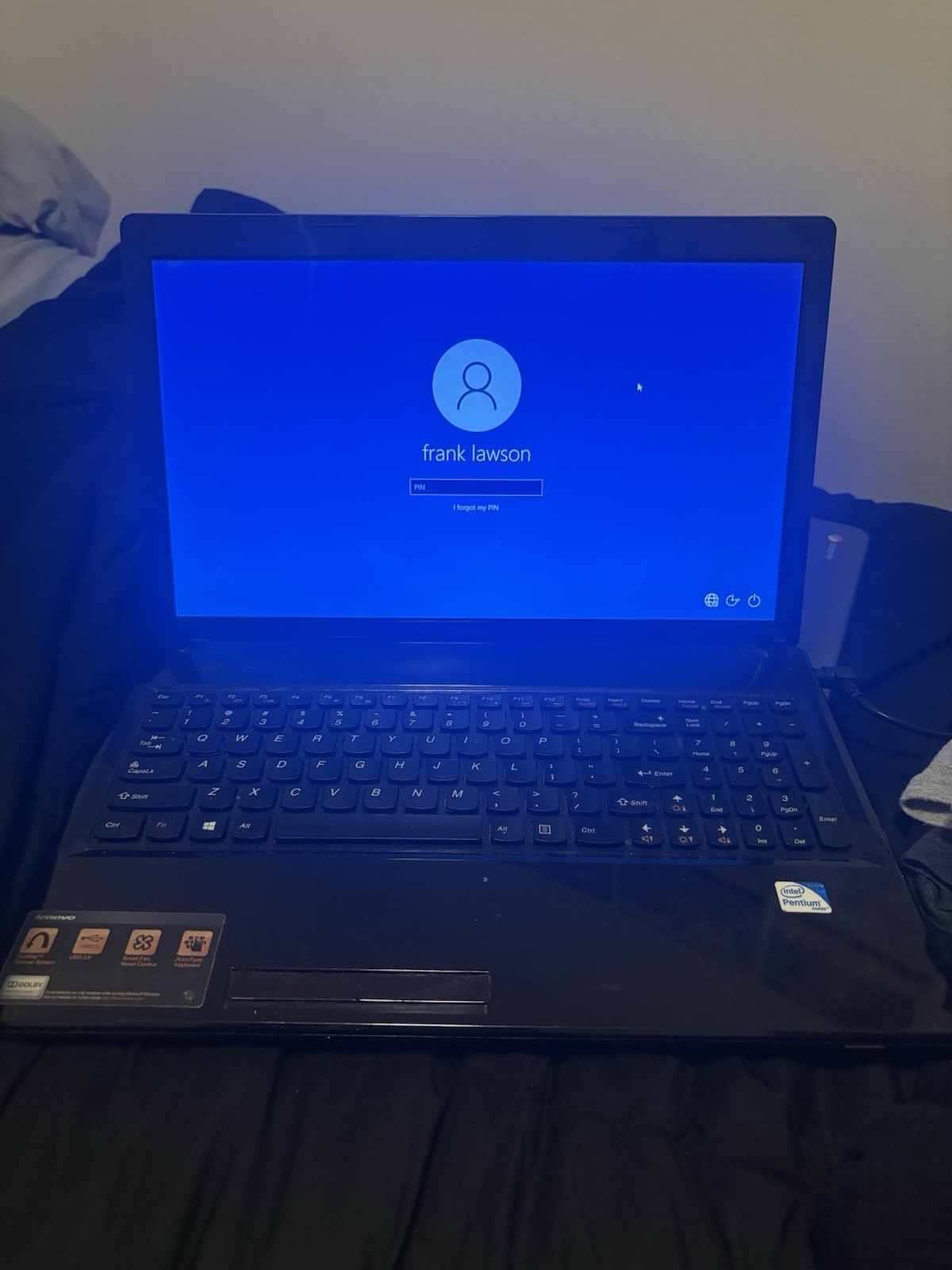 Lenovo G580 20150 i5-3210M 8GB 960GB HDD Intel Integrated W/ Charger (READ DESC)