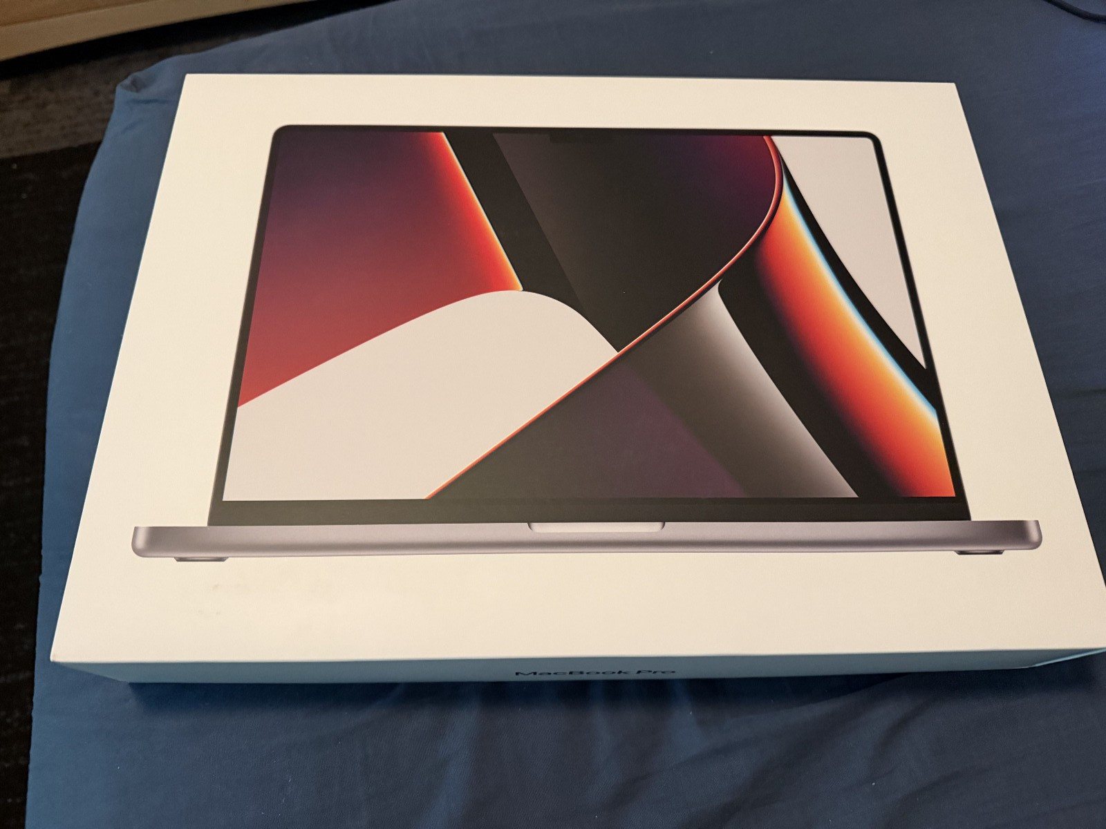 Apple MacBook Pro (2021) 16″ M1 Pro 16GB RAM 512GB SSD Space Grey – Excelent