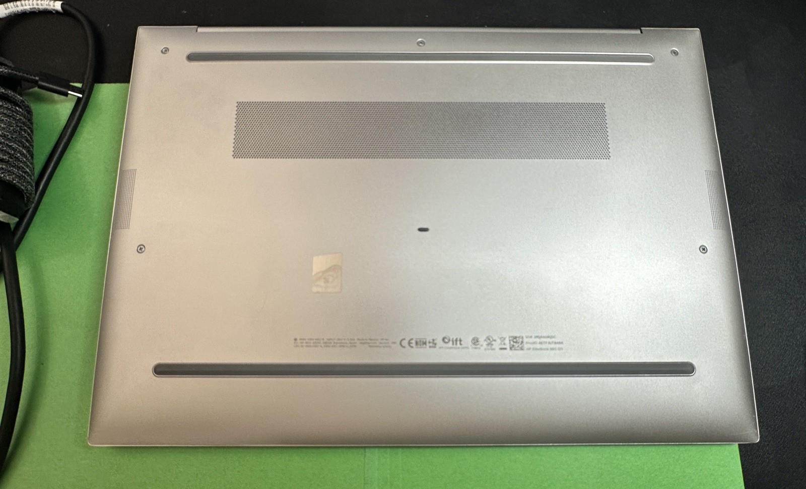 HP EliteBook 860 G11 16” Ultra 7 165U vPro 16GB 512GB SSD Win11 Pro
