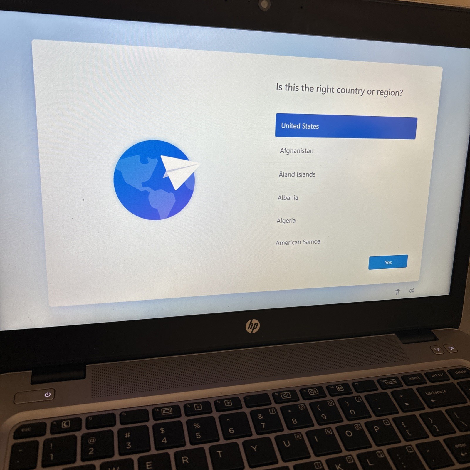 HP EliteBook 840 G4 14″ Core i5 8GB RAM, 256 GB SSD Window 11