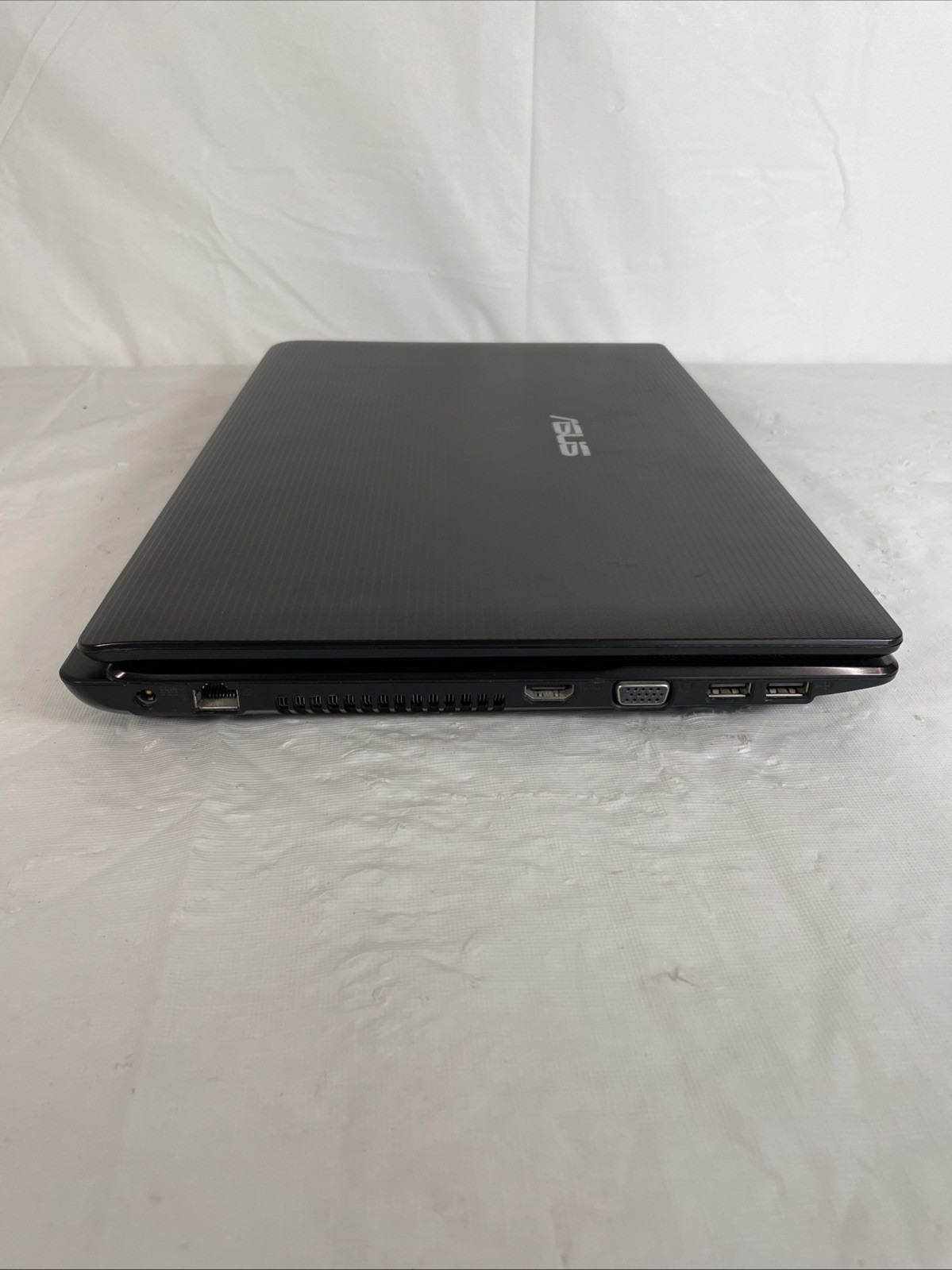 Asus K53U Laptop AMD E-450 CPU @ 1.65GHz 4GB Ram No HDD/ No OS – TESTED