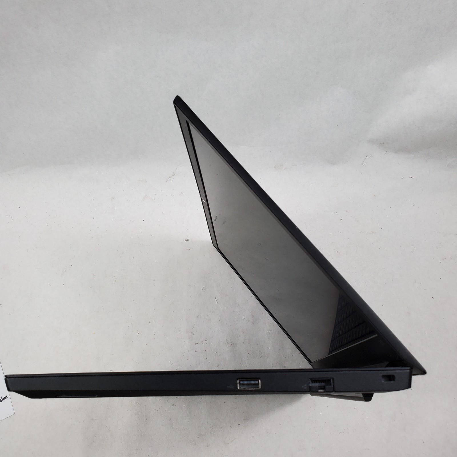 LENOVO THINKPAD E15 i5-10210U@1.60 8GB RAM 256SSD WIN 11 PRO NO COA *READ
