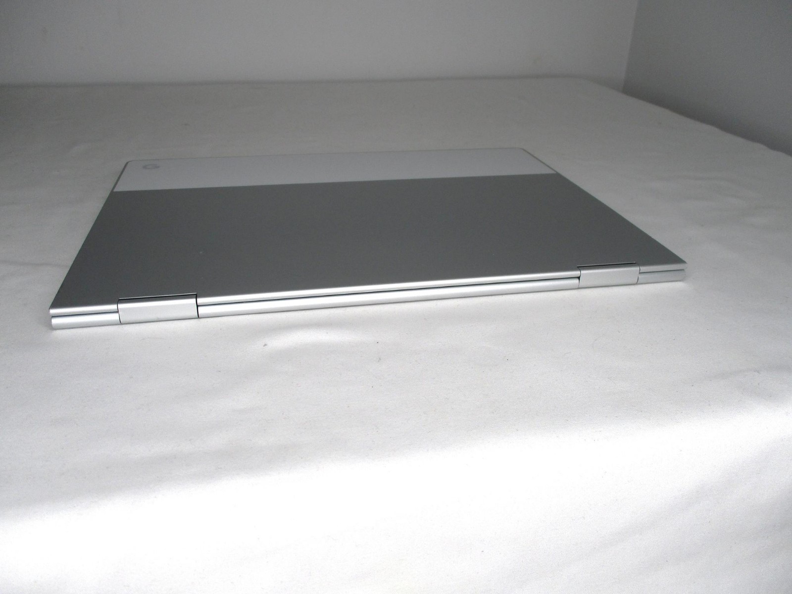 Google Pixelbook C0A Chrome 12.3″ TouchScreen i7-7Y75 1.3Ghz 16GB 512GB – DING