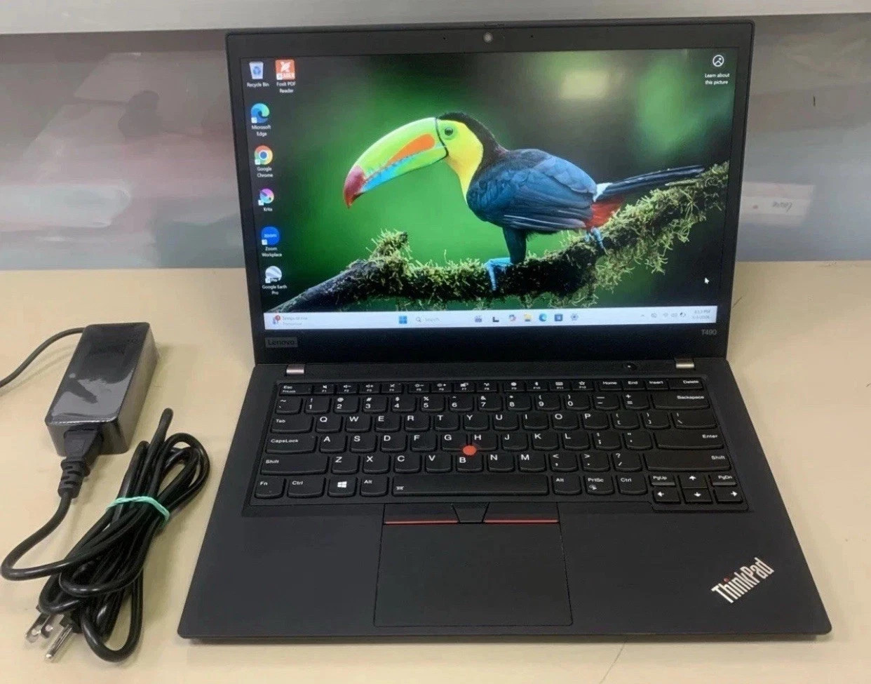 Thinkpad T490 i7, 32GB 512GB SSD NVIDIA MX250 1920×1080 Touch Win11 Office 2024