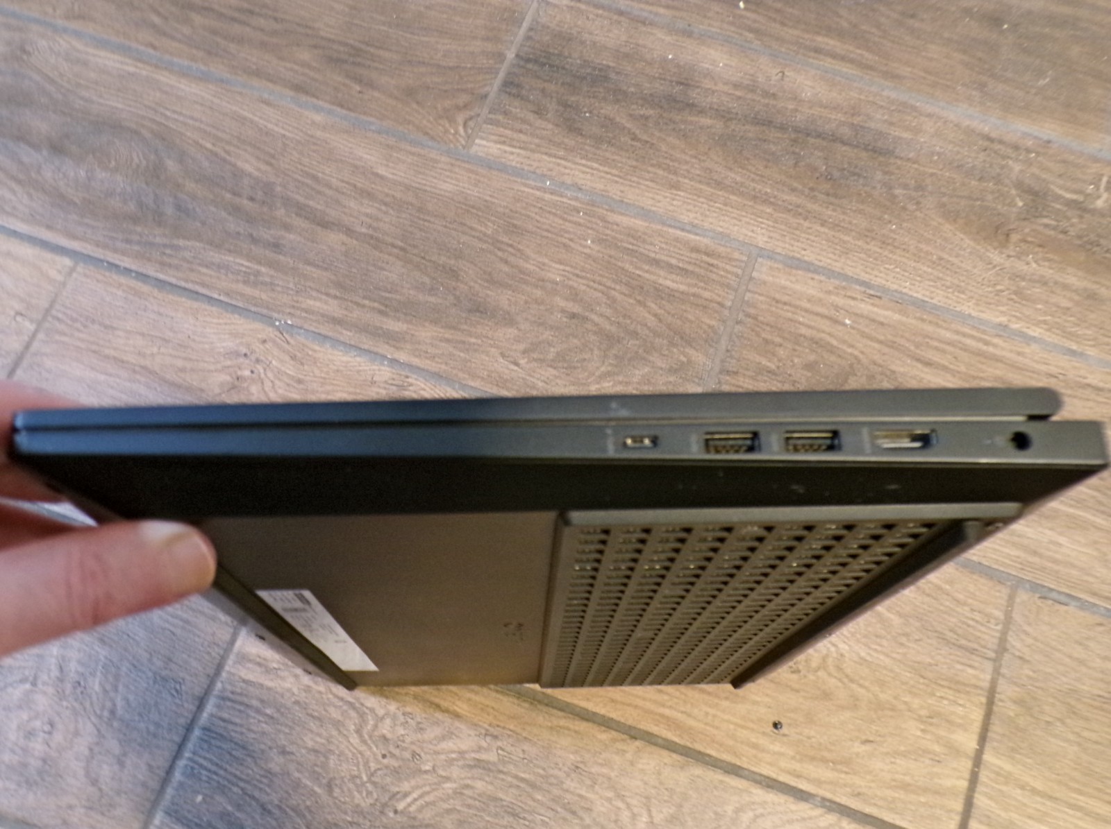 HP OMEN WD0073DX 16.1” 165Hz 165Hz LAPTOP i7-13620H 16GB 1TB SSD RTX 4060