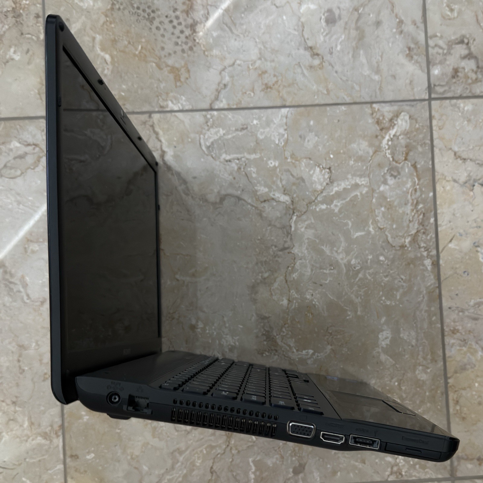 Sony VAIO PCG-71318L 15.6″ I5 M460 2.53Ghz 4GB RAM 256GB SSD