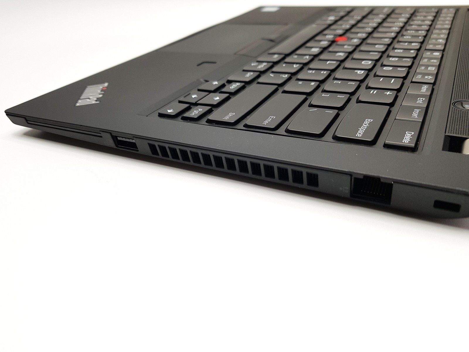 Lenovo ThinkPad T490s 14″ FHD i5-8365U 16GB RAM 256GB SSD Win11Pro Touch Laptop