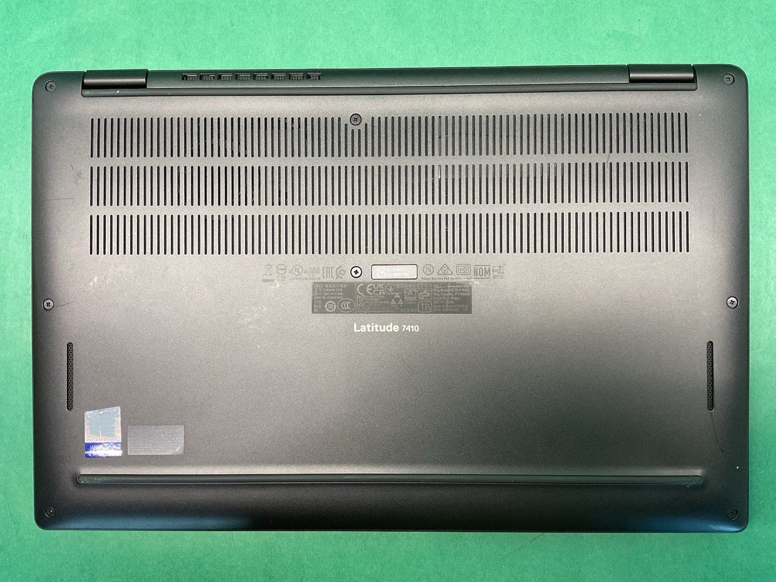 Dell Latitude 7410 14 – i7-10610U – Powers On – NO HARD DRIVE- Untested