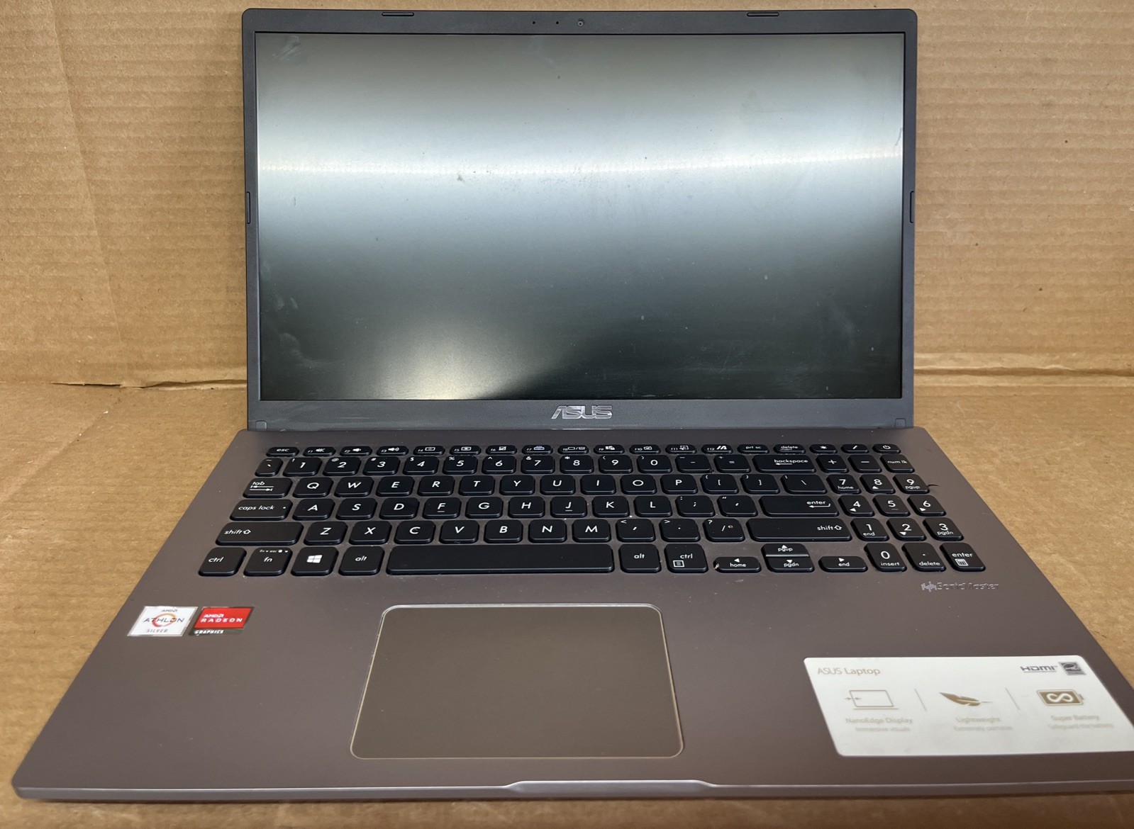 Asus Vivobook 15, AMD Athlon Silver 3050U with Radeon Graphics 2.30GHz, 8GB RAM