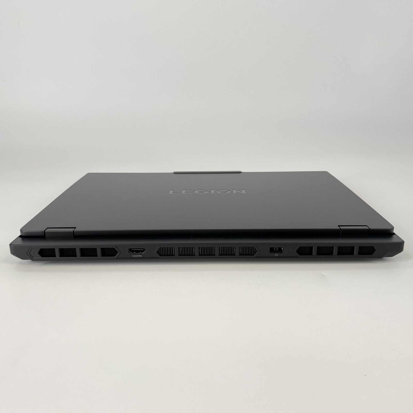 Lenovo Legion 5i Gen 10 15.1 165Hz QHD+ 2.2 GHz i9-14900HX 16GB 1TB SSD RTX 5070