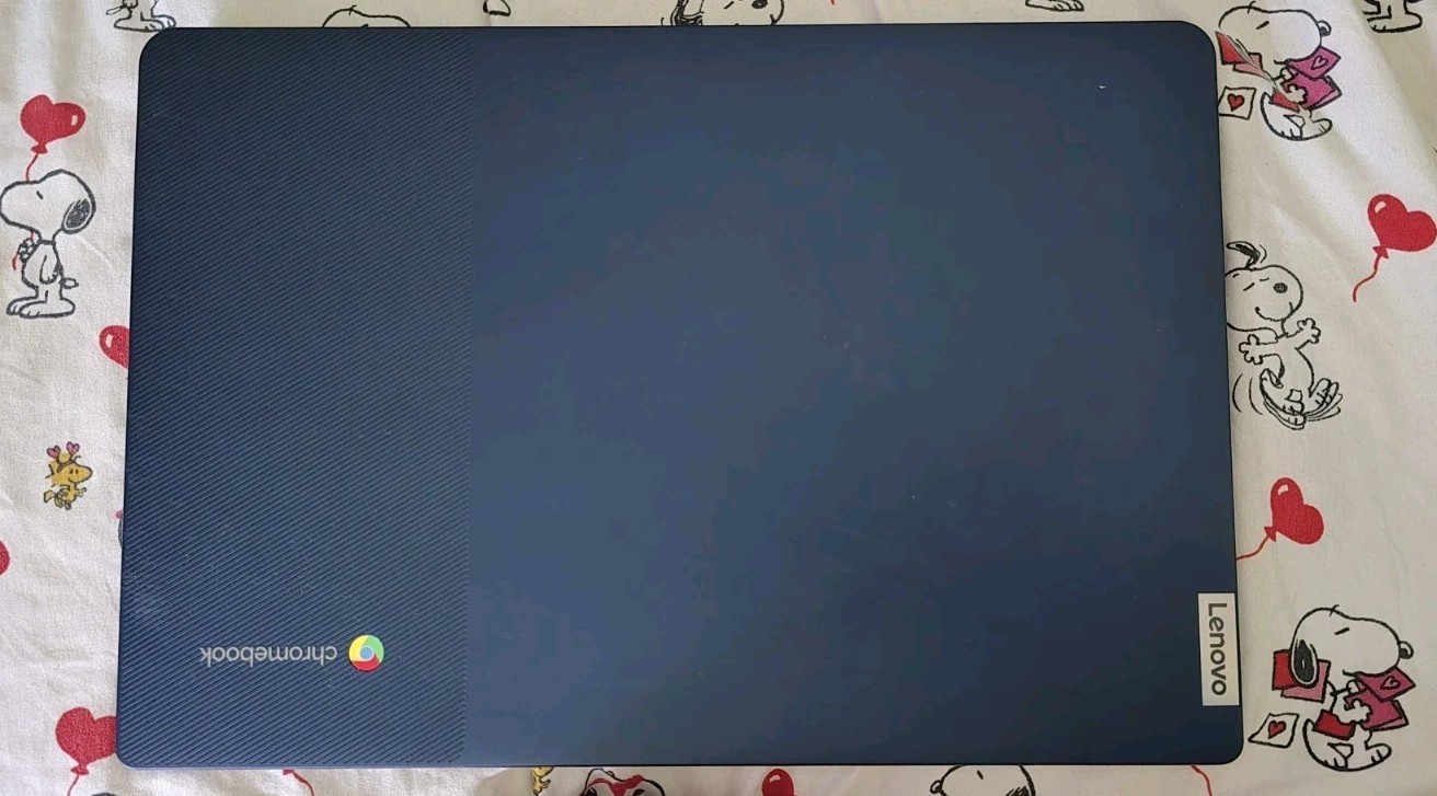Lenovo Ip Slim 3 14M868 14″ Laptop ARM Kompanio 520 4GB RAM 64GB eMMC Chrome OS