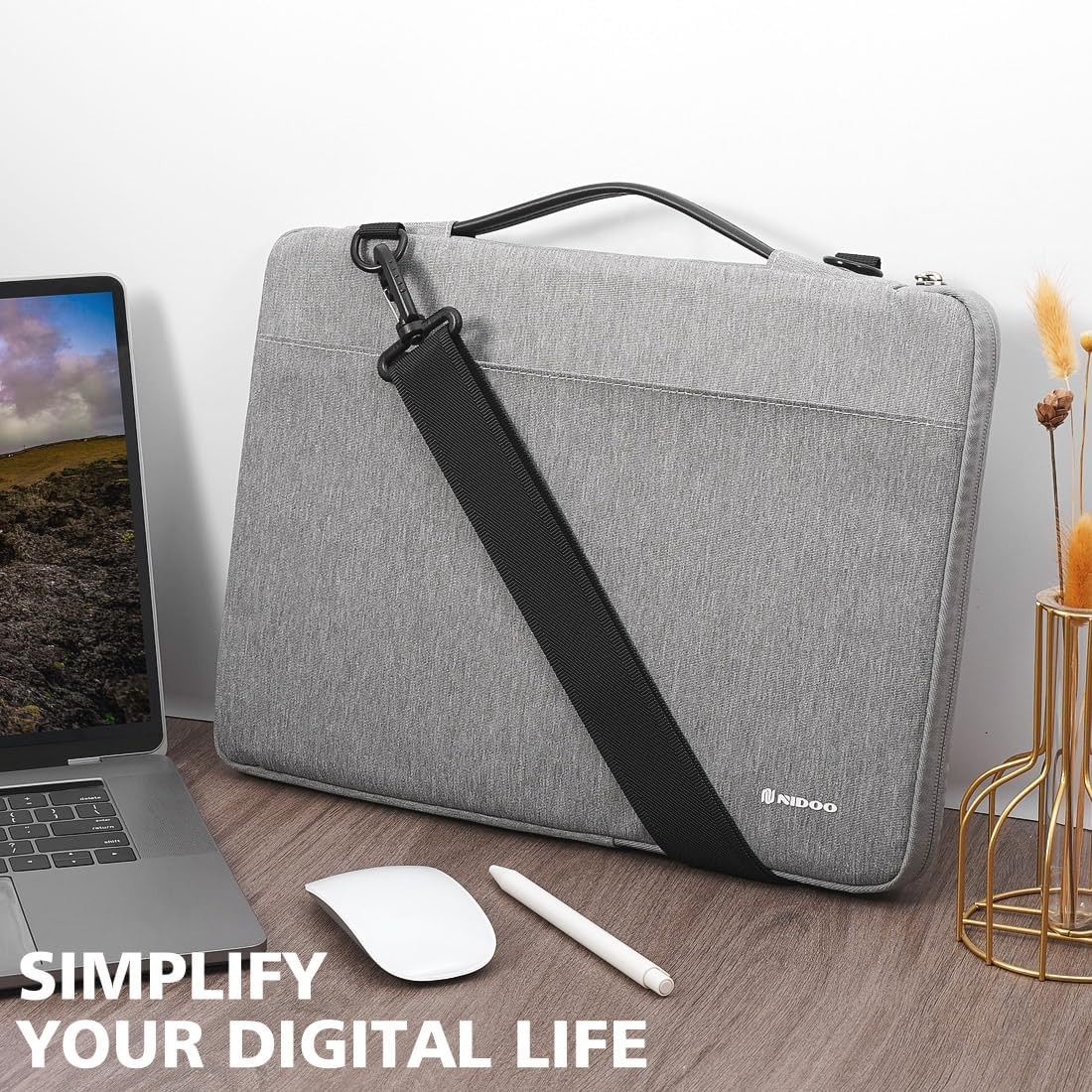17.3″ Laptop Sleeve with Handle – Carrying Case for Lenovo Legion 5 / HP ENVY /