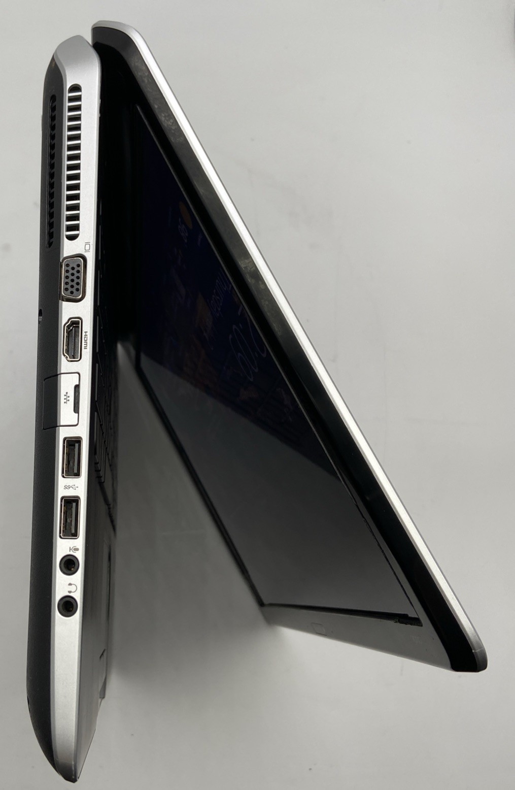 HP Envy dv7t-7300 17.3″ Intel i7-3630QM @ 2.4GHz 16GB RAM GT 635M 1TB HDD W10H