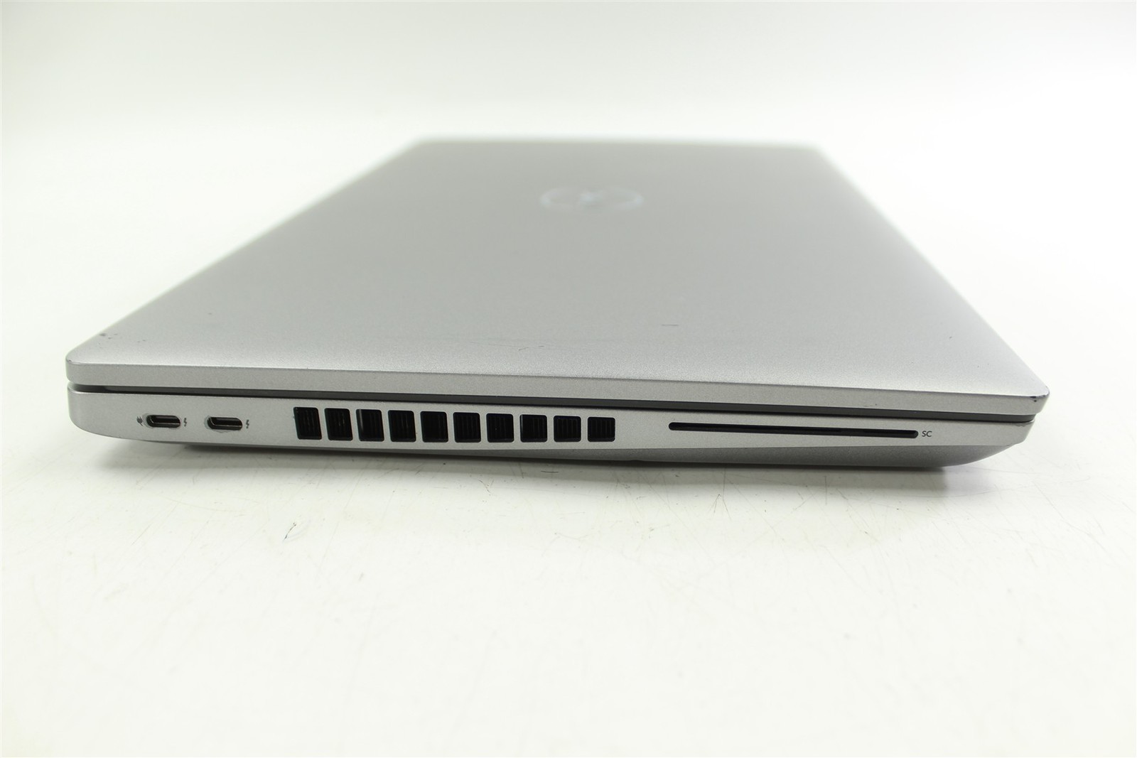 Dell Precision 3571 15.6″ FHD i7-12800H 2.4GHz 512GB SSD 16GB RAM T600 NO OS