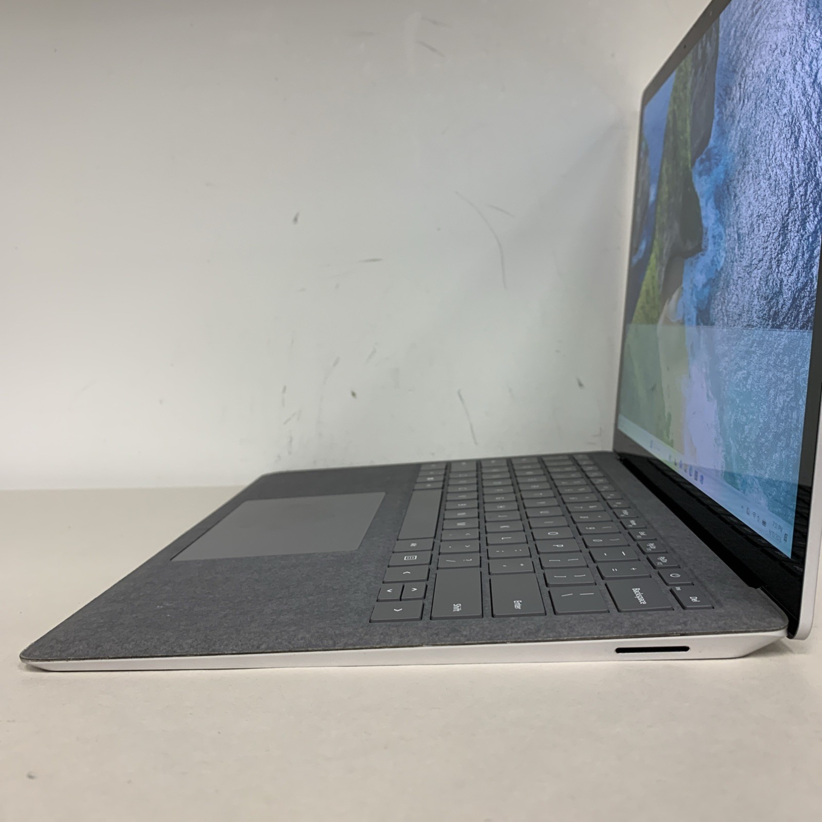 Microsoft Surface Laptop 3 1867 i5-1035G7 8GB RAM 512GB SSD Win11 Pro | READ